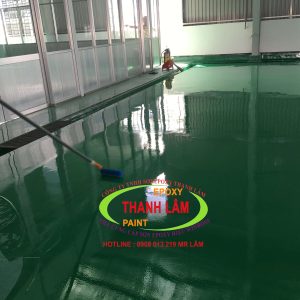 Đang Hoàn Thiện Sơn Epoxy Tự San Phẵng Tại Nhà Máy Dược
