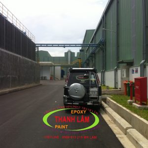 Xe Chở Sơn Epoxy Xuống Nhà Máy Thép Vina Kyeoi Khu Công Nghiệp Phú Mỹ 3